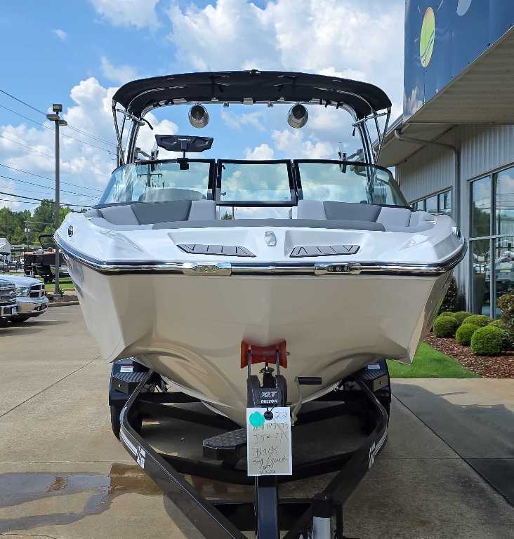 New 2026 Chaparral SSX 6, 36853 Dadeville - Boat Trader