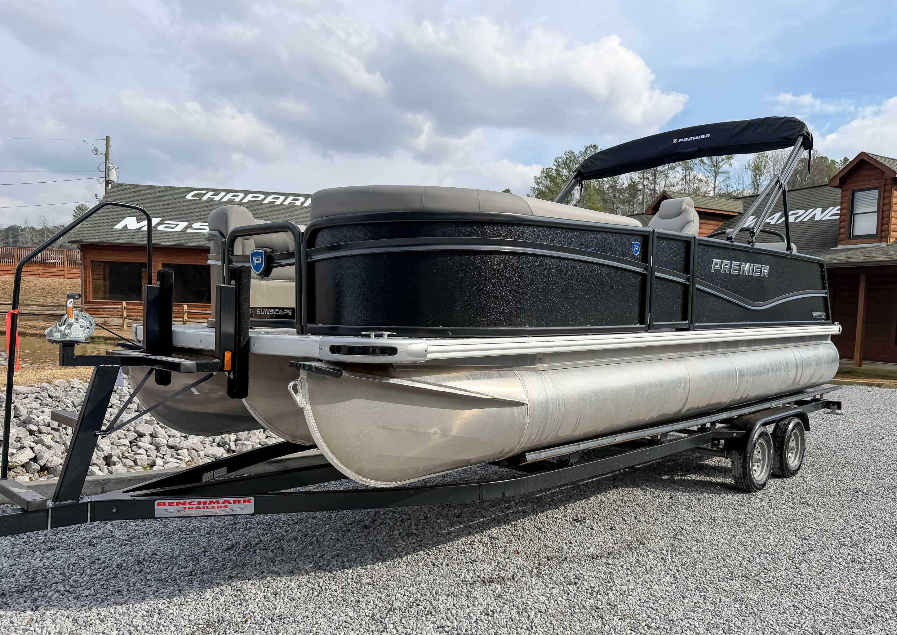 New 2026 Premier Sunscape 220 RL (25 PTX), 35147 Westover - Boat
